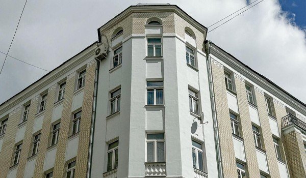 Капитально отремонтируют почти 20 домов с маскаронами на фасадах в Москве