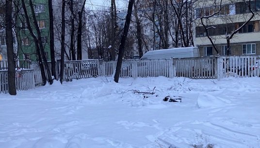 В Люблине на территории спортивного объекта убрали незаконные постройки