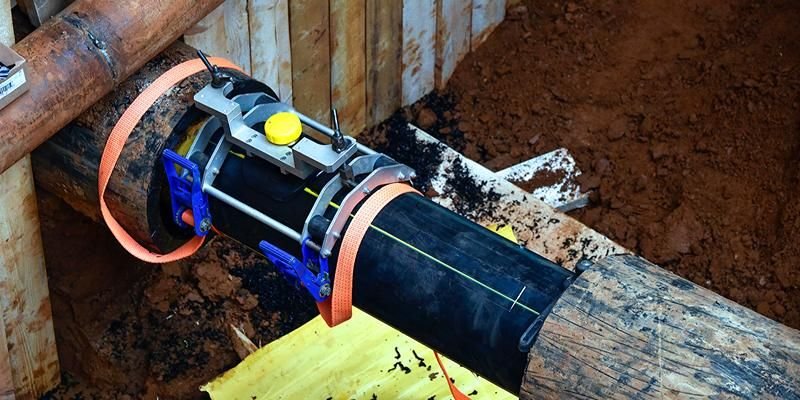 Наполовину завершено строительство газопровода на Новоясеневском проспекте