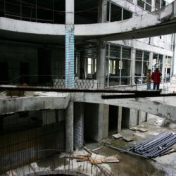С начала 2013 года число долгостроев в москве сократилось на 20 объектов