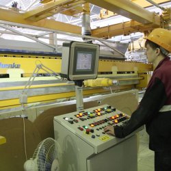 В Тюменской области шестнадцать предприятий строительной индустрии модернизируют свои производства
