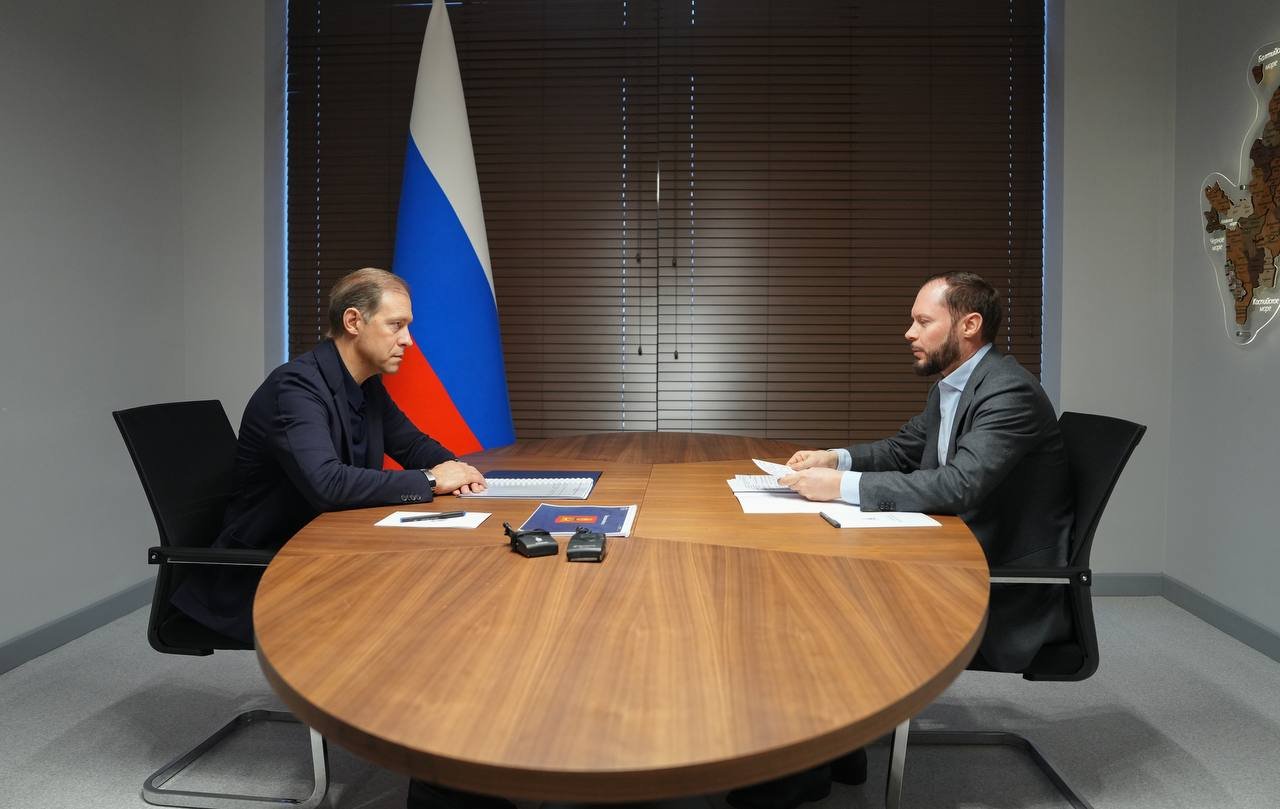 ������ ����-������� ����� �������� ����������� � ������������������ �������������� � �������� �������