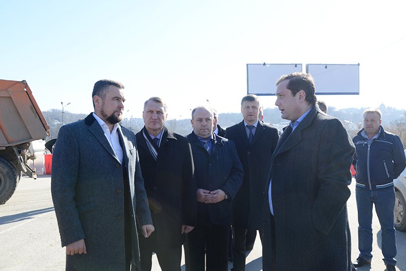 Губернатор Алексей Островский поручил открыть Крестовоздвиженский мост в Смоленске к 5 апреля