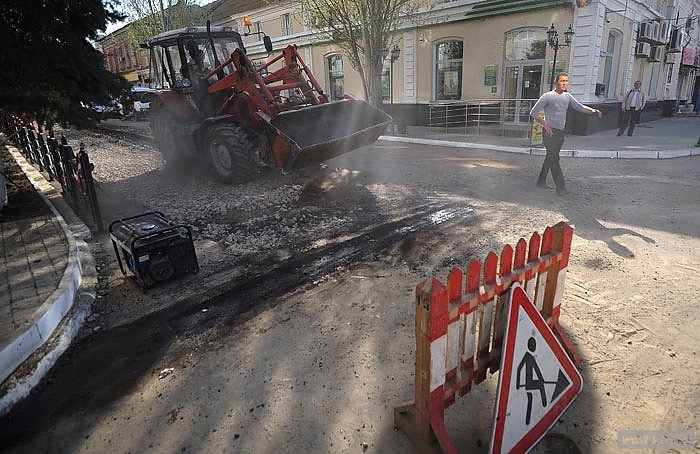 В Серпуховском районе отремонтируют 19 км региональных дорог