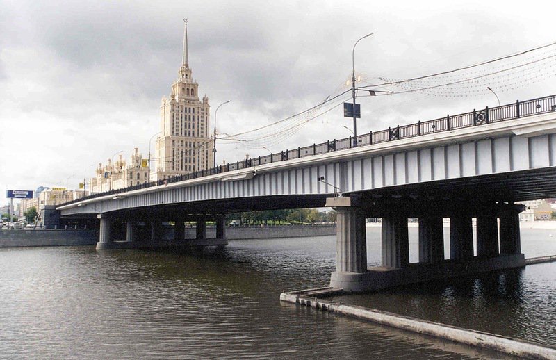 Новоарбатский мост отремонтируют