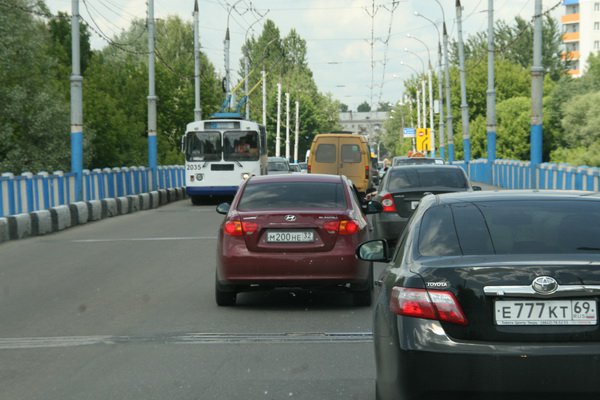 Реконструкцию Первомайского моста в Брянске будет выполнять компания из Саратова