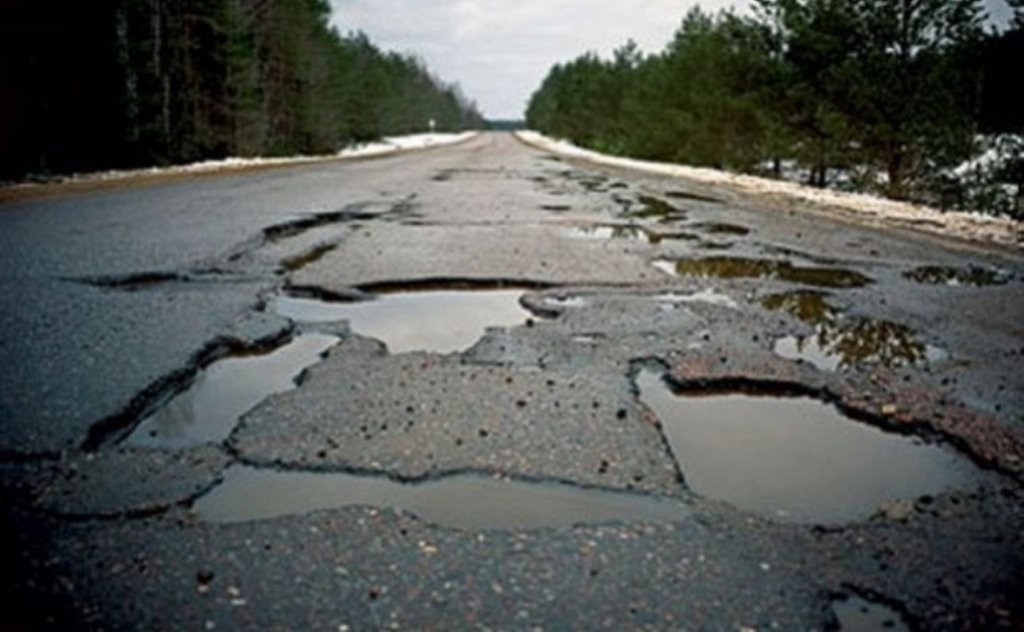 Еще 16 автодорог отремонтируют в Севастополе