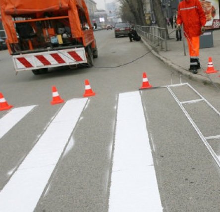 Нанесение дорожной разметки в Красноярске обойдется городу в 50 млн рублей
