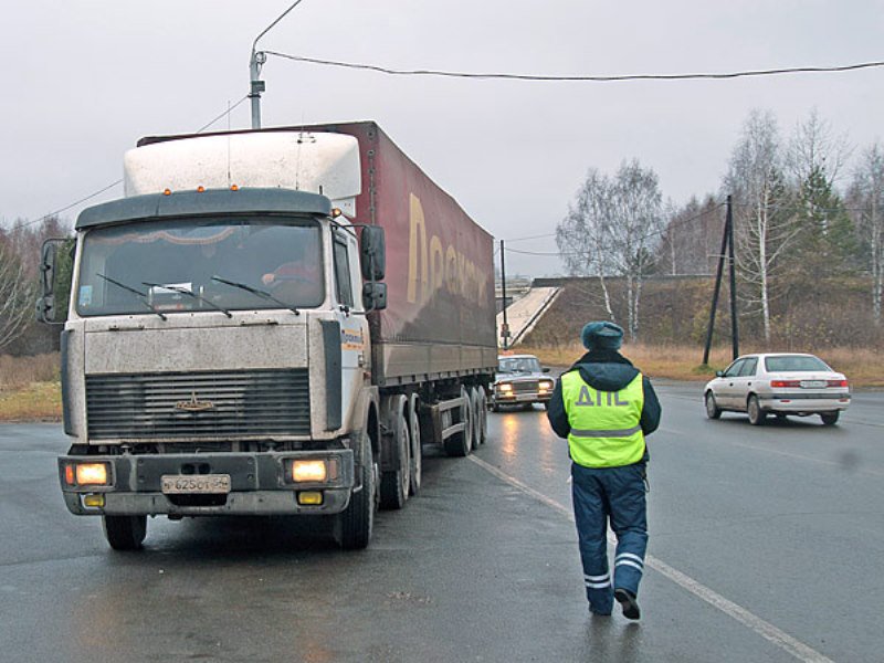 Грузовикам хотят запретить въезд на участок Московского шоссе в Самаре