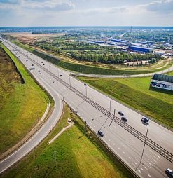 Через трассу М-10 перекинут два новых пешеходных перехода
