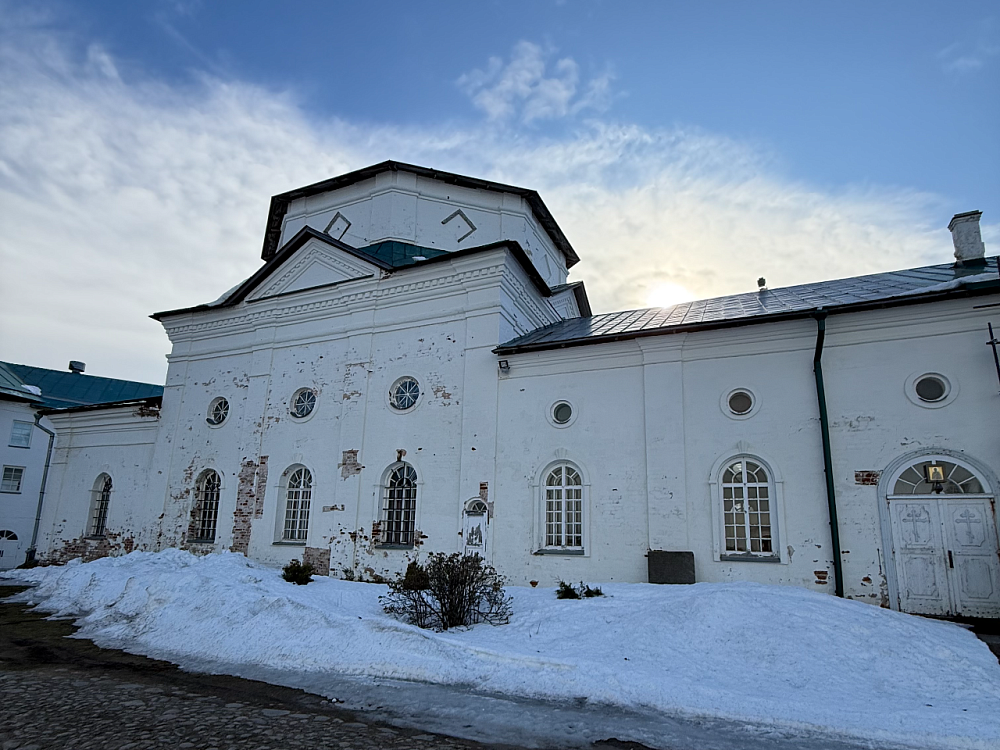 � ����������� ������� �����-������������ ���� �� ��������