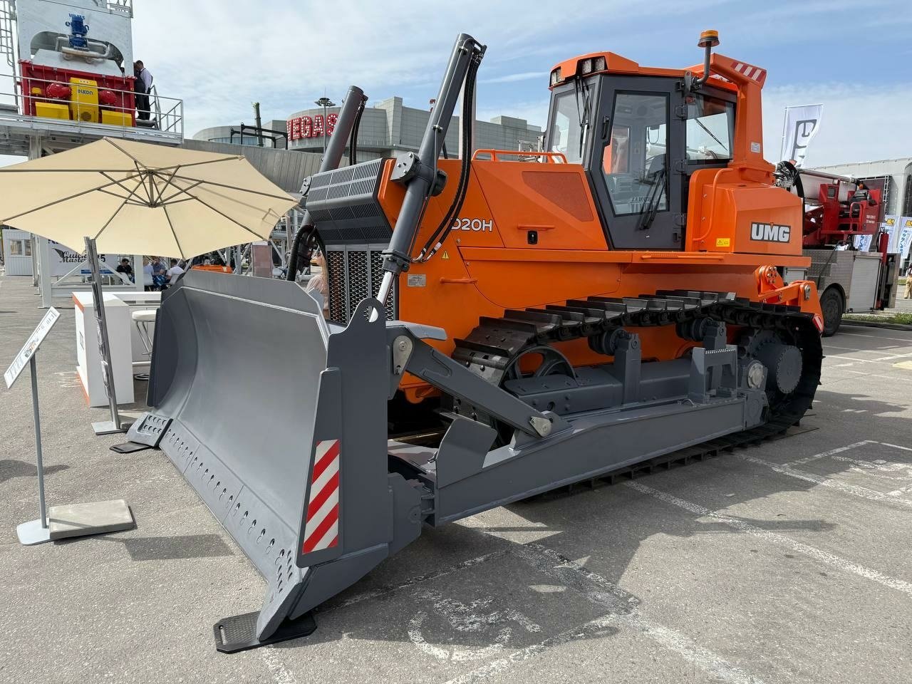 ����� ���������� ��������� D20H ������� � ������������