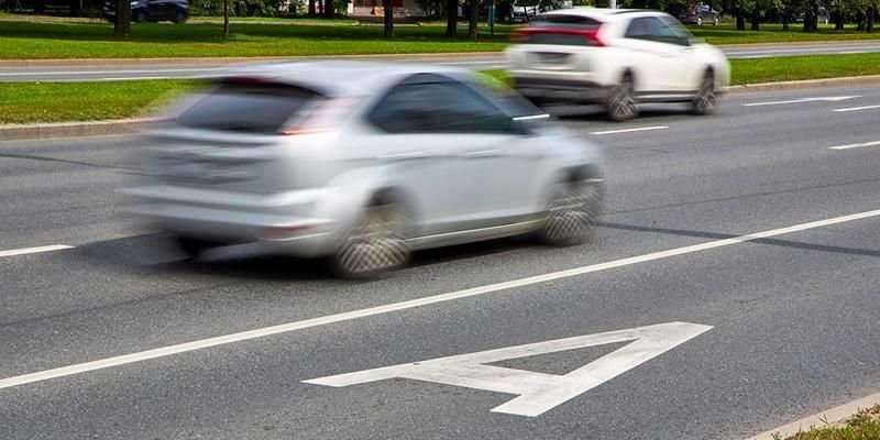 Новые выделенные полосы заработали в пяти округах столицы