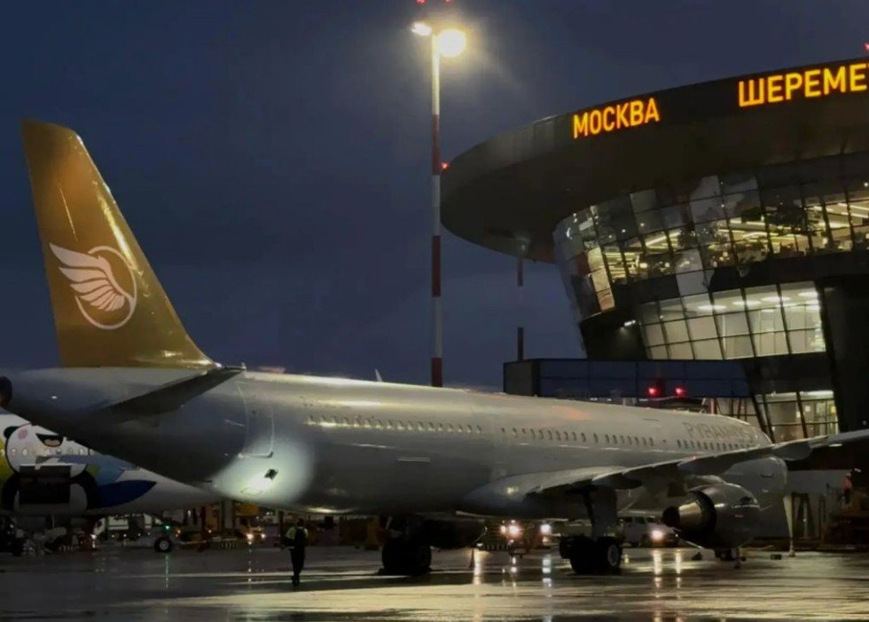 ����� ��� ������ ���������� ������������ Pyramids Airlines ��������� ���� ������ ���� �� �����������