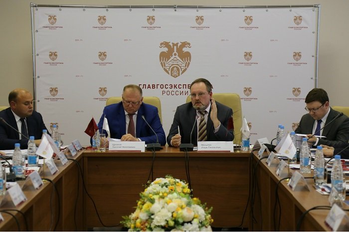 Игорь Манылов: Субъекты Российской Федерации должны принять участие в работе по актуализации перечня производителей стройматериалов